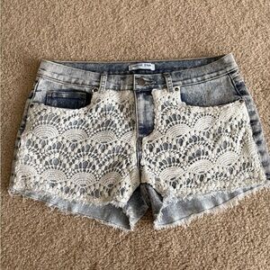 Y2K Jeans Women's Shorts Acid Wash Lace Detail Shred Distressed High Waist 32